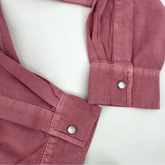 GAP FACTORY Denim Western Shirt Womens M Pink Pearl Snap Long Sleeve Top NEW - Picture 10 of 11